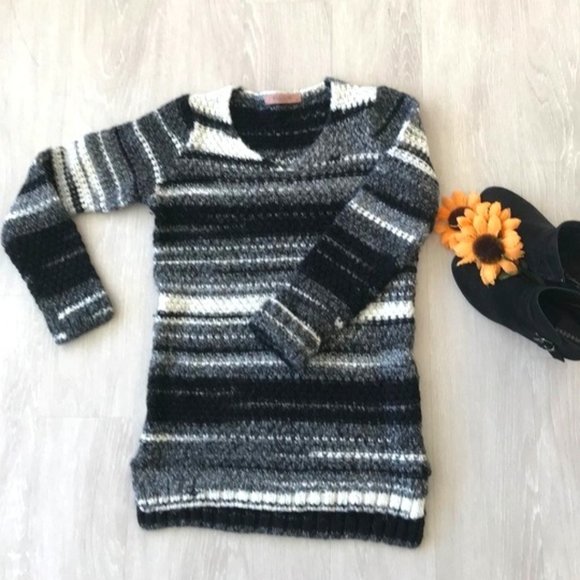 Anthropologie Dresses & Skirts - Anthropologie Elsamanda Striped Wool Sweater Dress Size: Medium